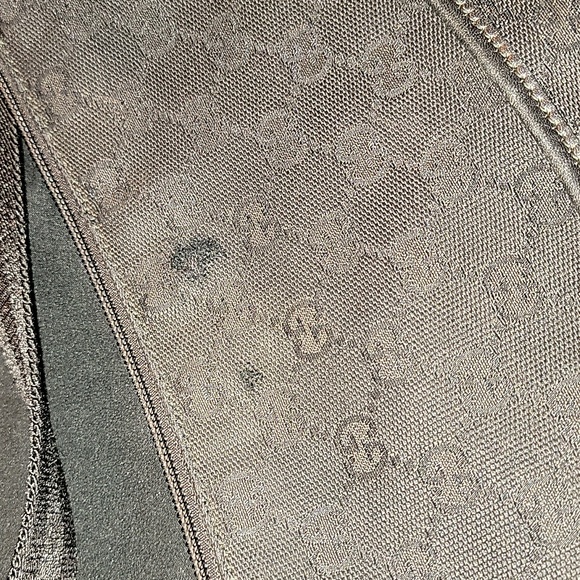 Gucci Monogram Crossbody Bag - Picture 3 of 9